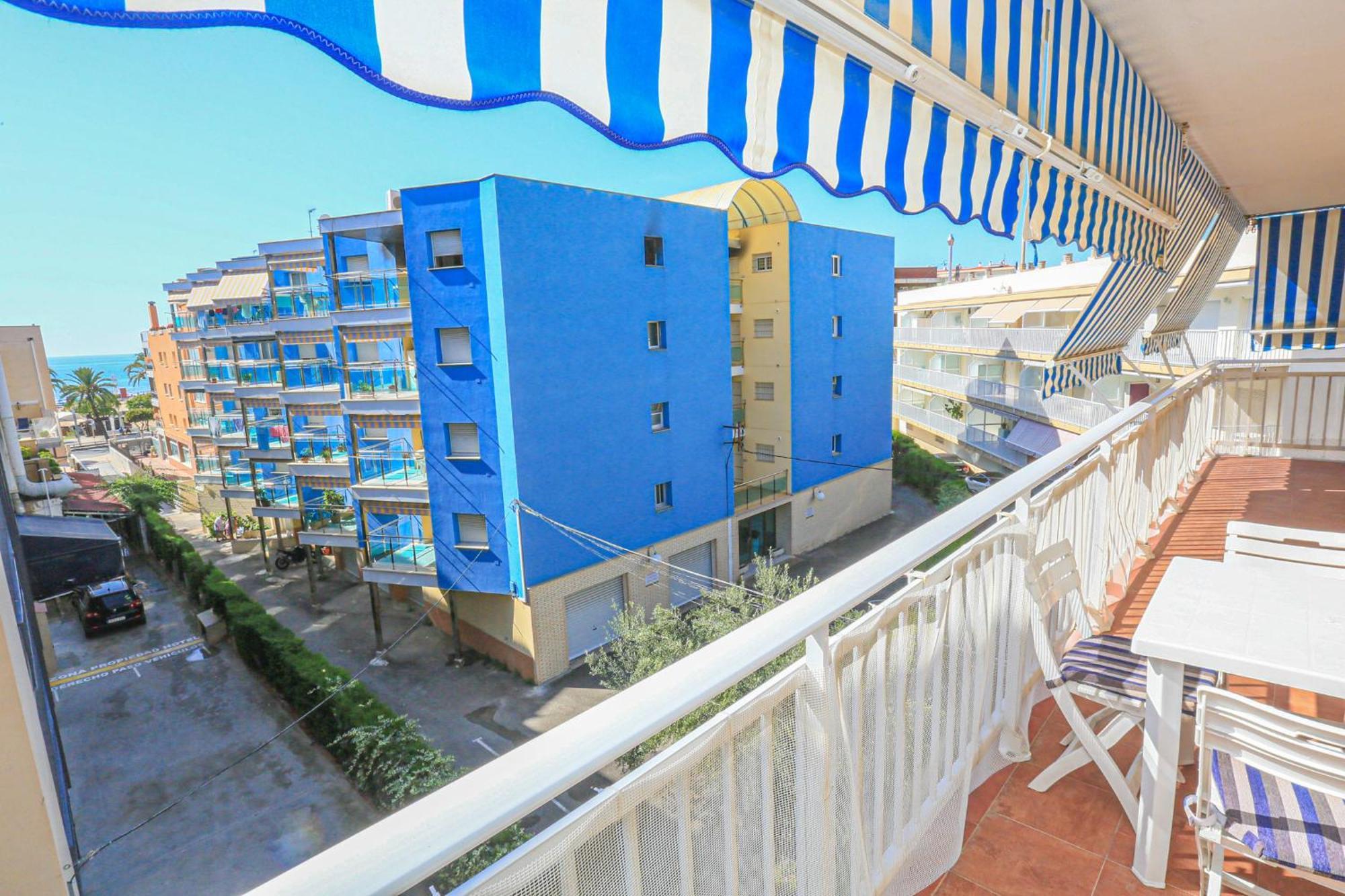 Litoral Costa Dorada - Mar Azul Only Families カンブリルス エクステリア 写真